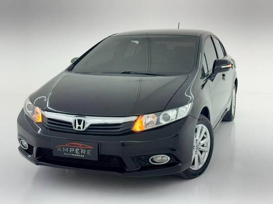 HONDA CIVIC 2.0 LXR 16V FLEX 4P AUTOMÁTICO HONDA CIVIC 2.0 LXR 16V FLEX 4P AUTOMÁTICO
